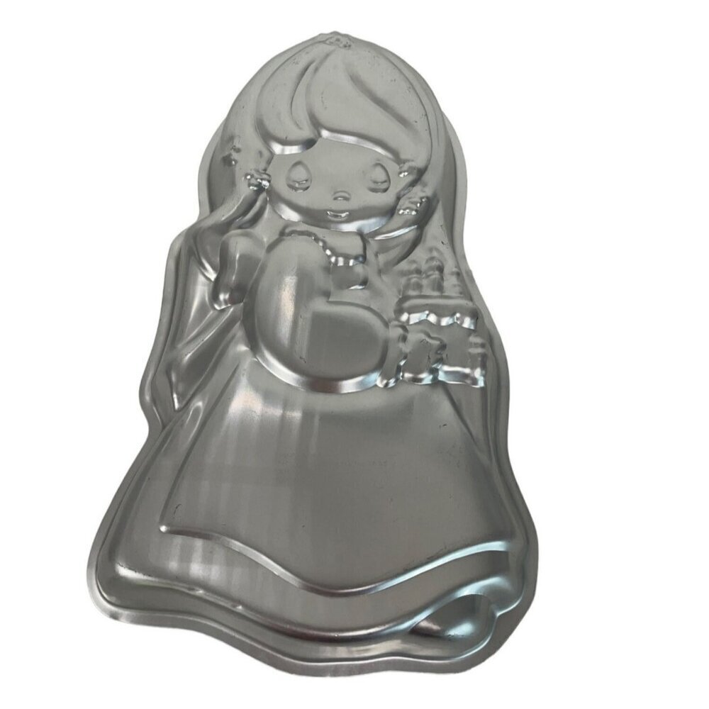 Wilton Precious Moments Girl‎ Doll Cake Pan 2105-9365